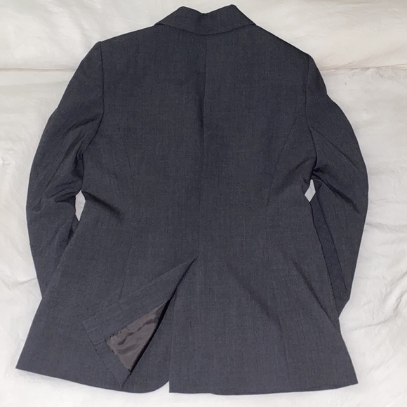 Dark grey suit jacket. Used a couple times. Perfect conditions! - Picture 2 of 2